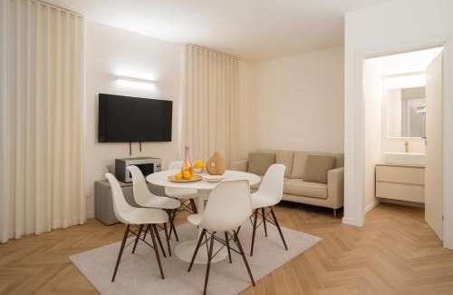 Iseo Apartment | ISEO LAKE - Free Wi-Fi and Private Parking Included