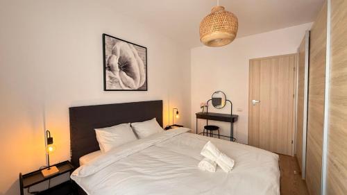 Bucharest Apartment | ISG Apartment - Near Carol Park & Unirii Area - RH Living