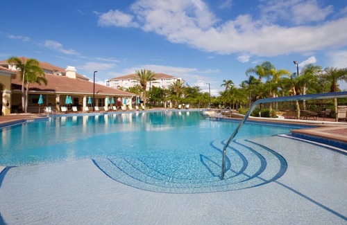 Florida Central Atlantic Coast Apartment | Island Breeze Lake View