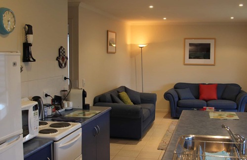 Newland House | Island Breeze - Luxurious & private home in Vivonne Bay, Kangaroo Island