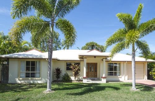 Nelly Bay House | Island Dreams