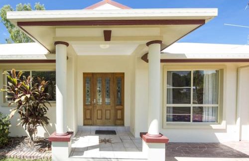 Nelly Bay House | Island Dreams