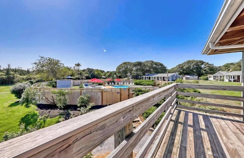Oak Bluffs Condo | Island Inn - 2 Bedroom & 2 Bath Townhouse - 50G - Oak Bluffs, MA