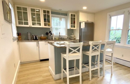 Block Island House | Island Jewel, pristine historic cottage, close to Old Harbor, 3 bed/1.5 bath