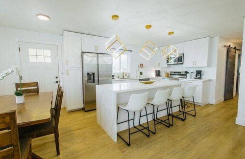 Hauula House | Island Oceanfront Getaway