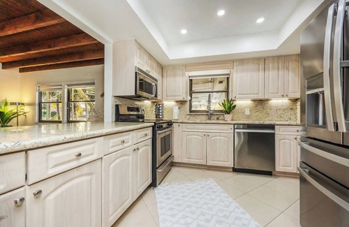 West Palm Beach Villa | ISLAND PALM BEACH VILLA