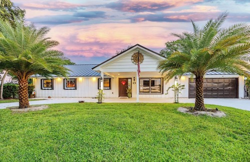 West Palm Beach Villa | ISLAND PALM BEACH VILLA