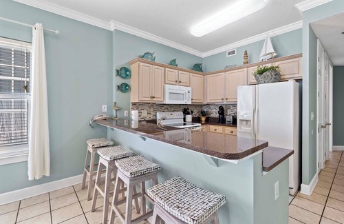 Gulf Shores Condo | 🌴Island Royale 606 | Beachfront Corner Unit w/Heated Indoor + Outdoor Pools