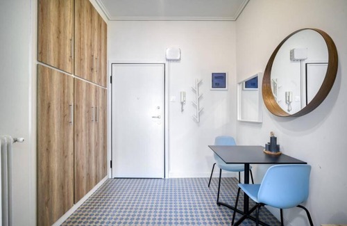 Kerameikos Apartment | Island-style studio apartment in historic Athens