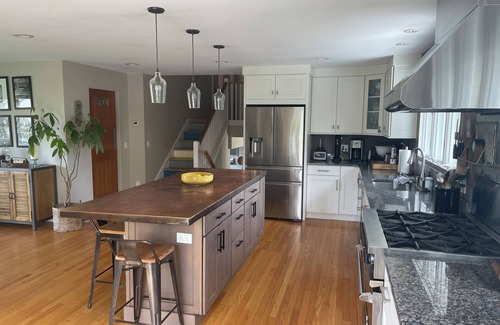 Jamestown House | Island Time - Jamestown