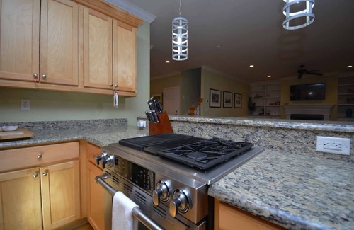 Seabrook Island House | Island Time - Pet Friendly and Minutes From Beach