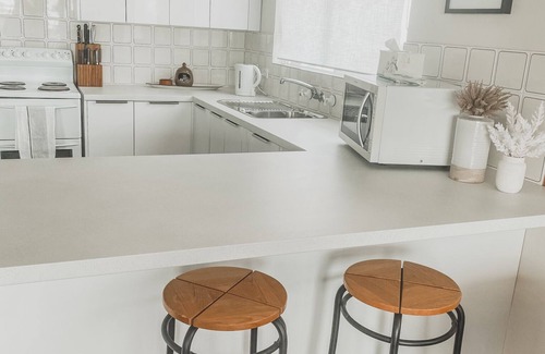 Lancelin House | Island View- Enjoy remarkable views of the ocean & our iconic Lancelin Island