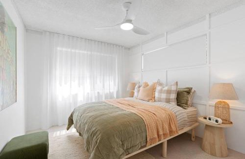 Labrador Apartment | 'Island Villa' Boho-Coastal Escape by the Waterfront