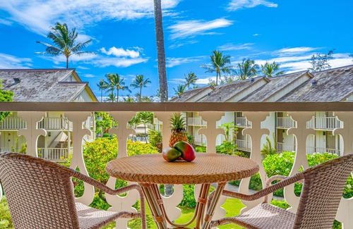 Wailua Apartment | Islander On The Beach 356 Ocean View Studio