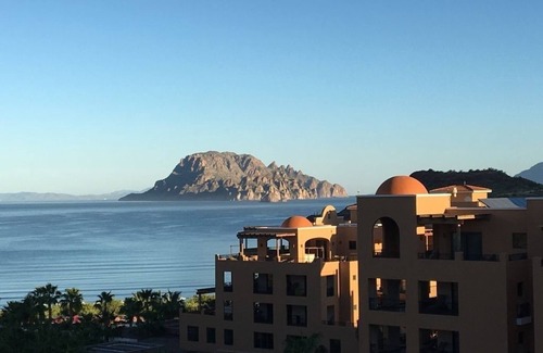 Loreto Resort | Islands at Loreto 4 bdrm or 3