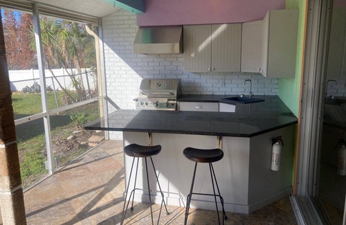 Isles of Capri House | Isle of Capri Style Living at this Cozy Vacation Home.
