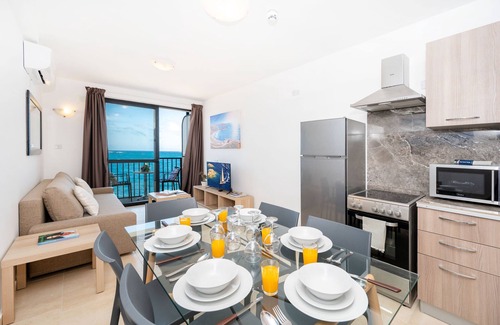 Bugibba Apartment | Islet Promenade Seafront Family Apartment with 2 balconies