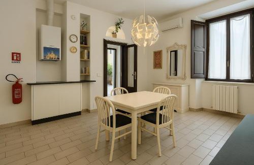 Chinatown Apartment | Isola di Chinatown Bilocale nel cuore di Milano, comfort e stile autentico con 3 letti