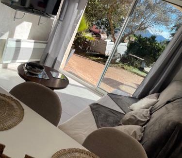 Vidauban Apartment | Isolabelle