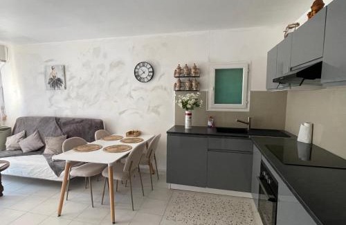 Vidauban Apartment | Isolabelle
