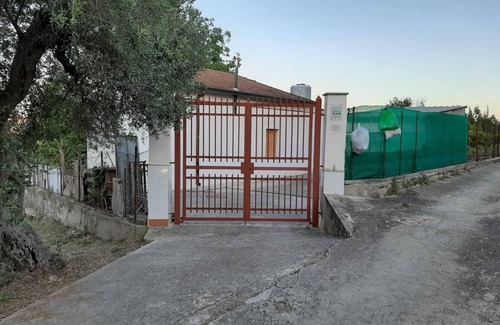 Cianciana Villa | ISOLATED VILLA A FEW STEPS FROM THE COUNTRY, RELAX AND OPPORTUNITIES.