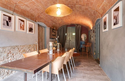San Giuliano Terme Villa | Lovely Villa in Molina di Quosa with Private Swimming Pool
