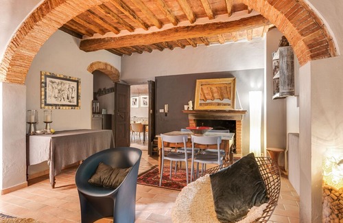 San Giuliano Terme House | Tuscan Holiday Home in Molina di Quosa with Pool