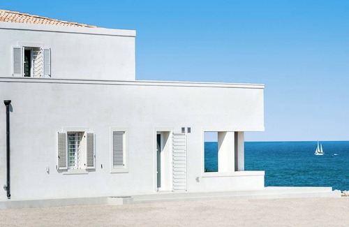 Portopalo di Capo Passero Villa | 180 m² Villa ∙ 5 bedrooms ∙ 10 guests