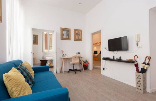 Rione VI Parione Apartment | Vittorio Emanuele 50.2