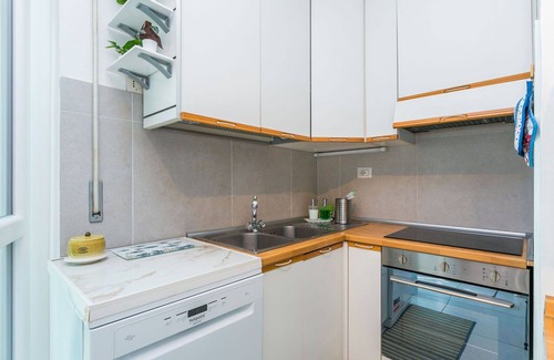Rosignano Solvay Apartment | Cosy apartment for 6 people with WIFI, A/C, TV, balcony and parking
