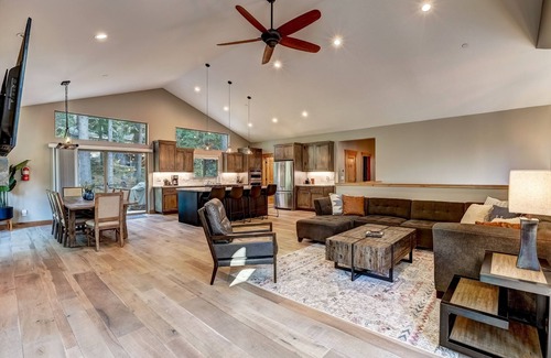 Tahoe Paradise House | It's a Sierra State of Mind - Family Fun!