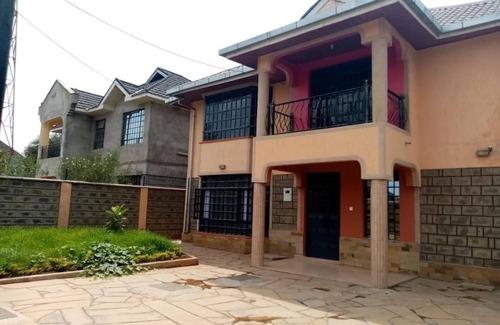 Syokimau House | It's cosy,and in gated community