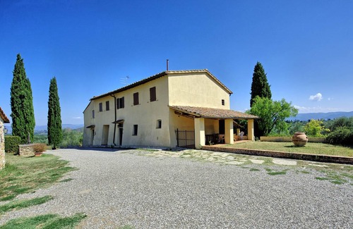 San Casciano in Val di Pesa Apartment | 200 m² Apartment ∙ 3 bedrooms ∙ 6 guests