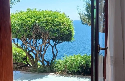 Torre delle Stelle Villa | ClickSardegna Villa Gemma with infinity pool facing the sea