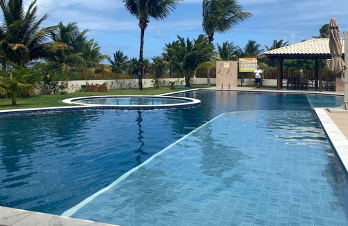 Itacimirim House | Itacimirim Summer Ville. Your vacation home right on the sand!