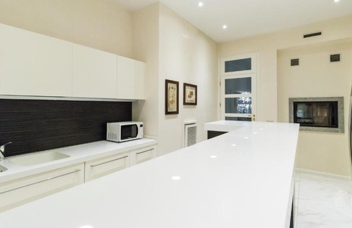 Borgogna Apartment | Italianway - Durini 23