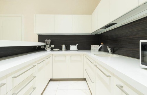 Borgogna Apartment | Italianway - Durini 23