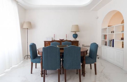 Borgogna Apartment | Italianway - Durini 23