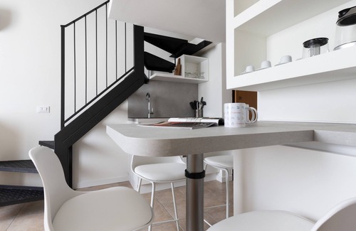 Magenta Apartment | Italianway - The B Village Standard - Apt 58