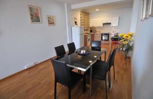 Larnaca City Centre Apartment | Ithaki Phinikoudes Apartment No. 201