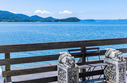 Itoshima Hotel | ITOSHIMA SDGs Village Chikyu MIRAI -海の大パノラマ-全室オーシャンビューのドームテント