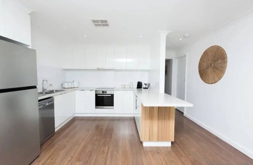 Wagga Wagga House | It’s not often you’ll find such a gem located within Wagga CBD!