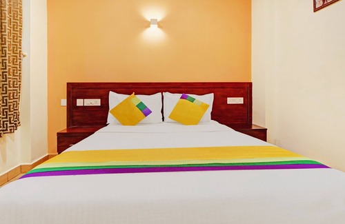 Kattappana Hotel | Itsy By Treebo - Sparrows Suite & Resorts With Mountain View