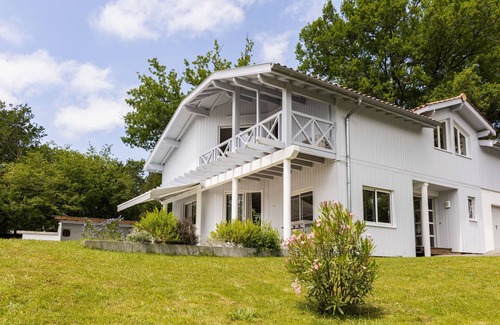 Anglet House | Iturria by Interhome