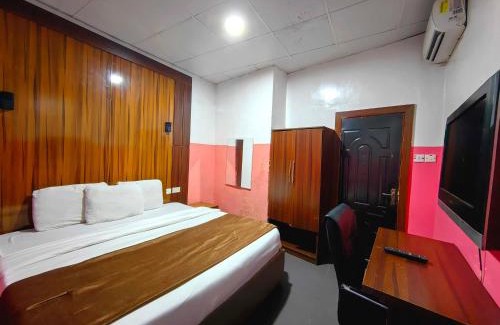 Ojodu Hotel | Ivy Hotel Awolowo