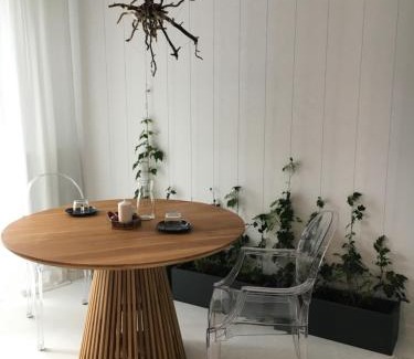 Praga Apartment | IVY Warsaw Studio