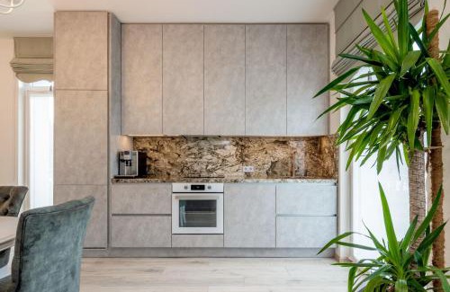 Palanga House | JŪROS PĖDA home -Mano jūra 1 Kunigiškiai - by Hello Sea homes