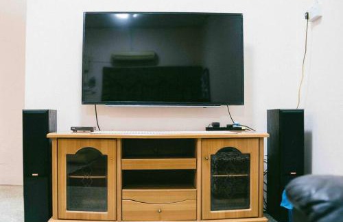 Malacca City House | # J Homestay [15PAX -4ROOM-TOWN AREA]
