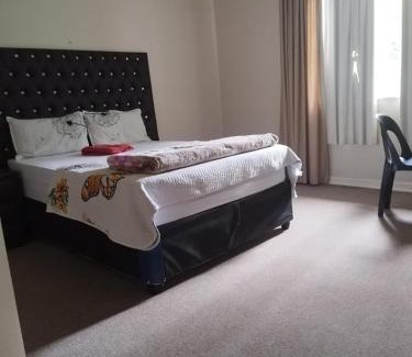 Pietermaritzburg House | J & J Paradise Guest House