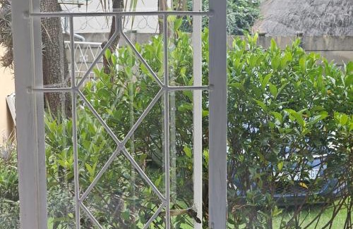 Greater Johannesburg Metropolitan Area House | J&M GuestHouse